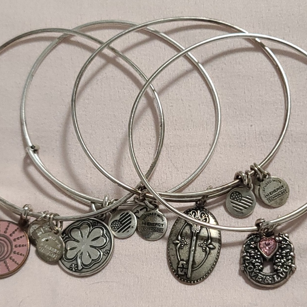 Alex and Ani bangle set of 4